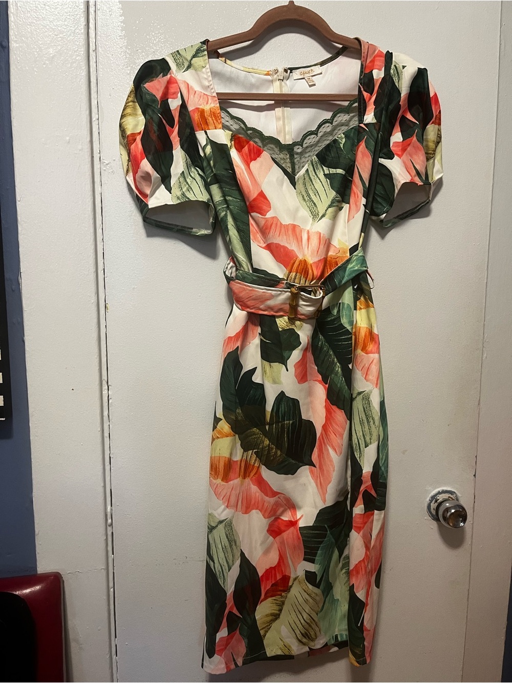 Floral Puff-Sleeve Belted Midi Dress - body-con White/Green/Coral Altered